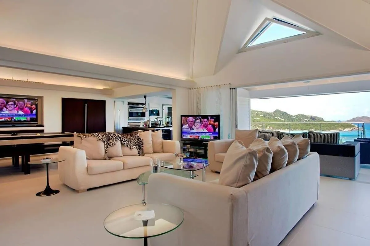 4BR - Futuristic Villa Γουσταβία 0*,