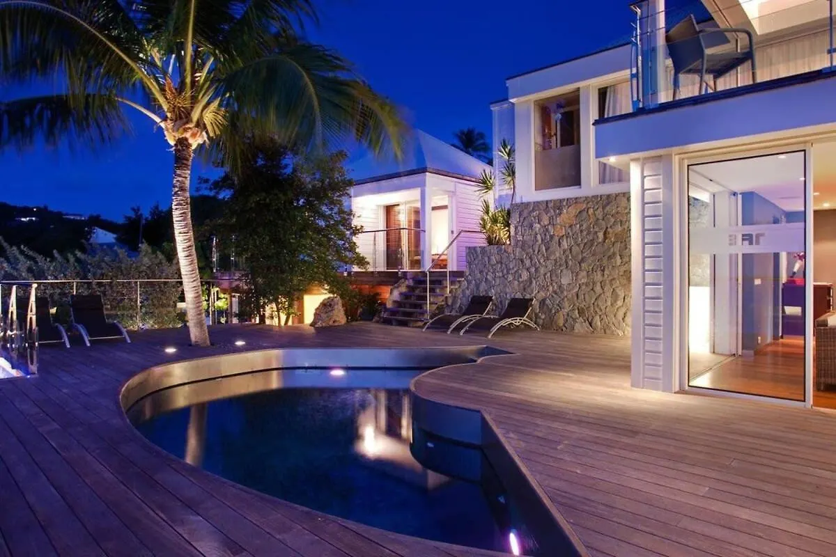4BR - Futuristic Villa Gustavia