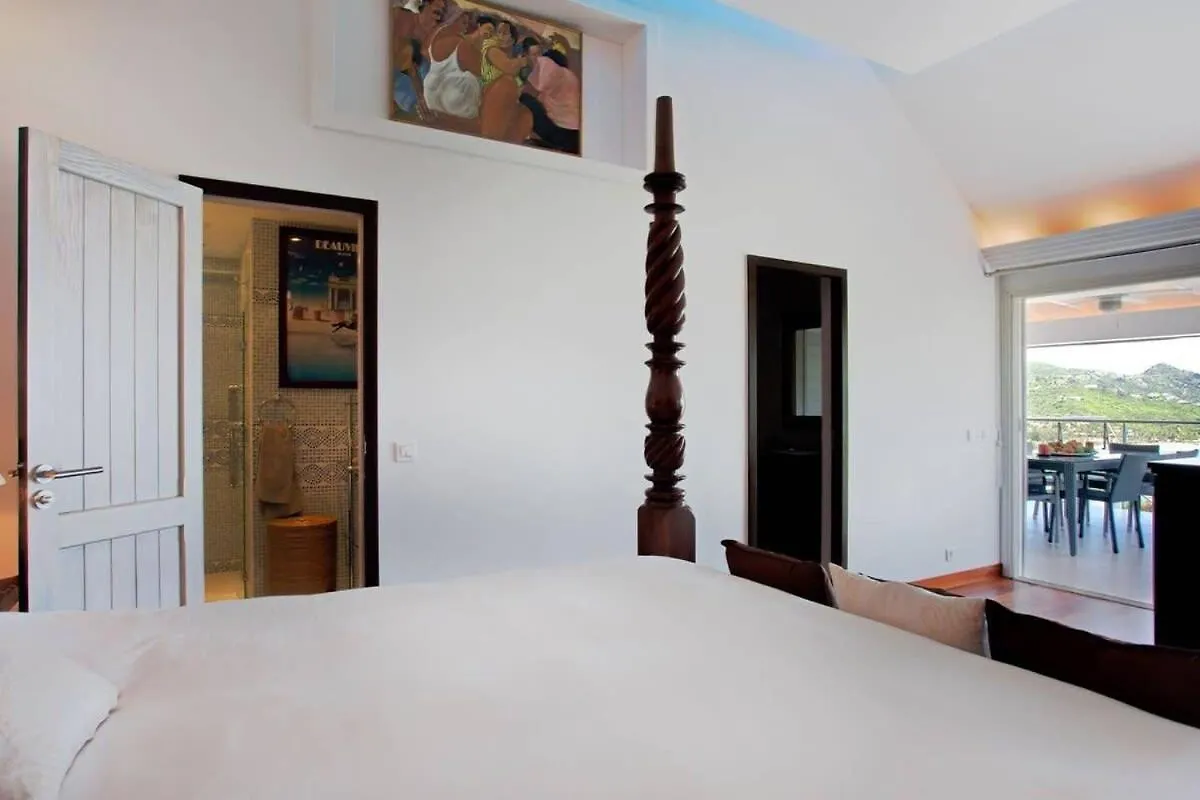4BR - Futuristic Villa Gustavia